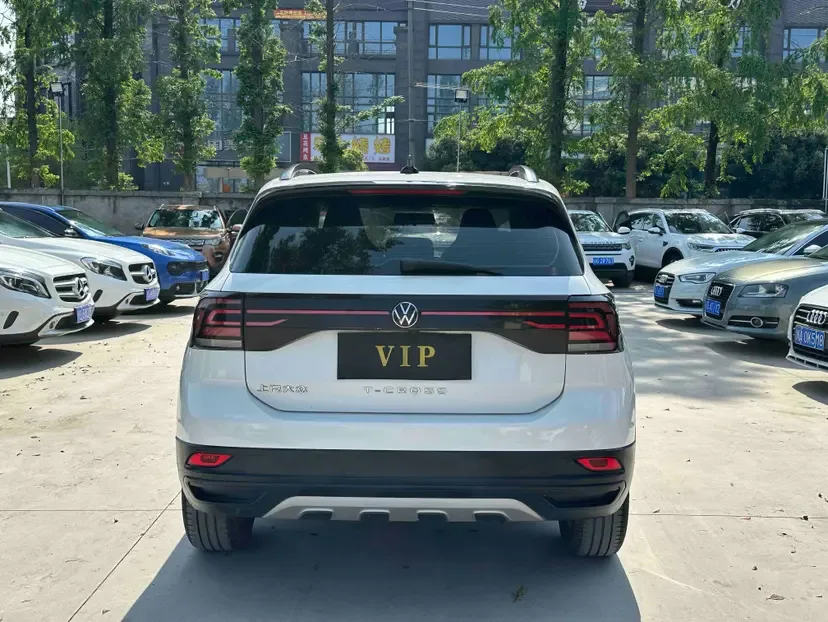 Volkswagen Tu Kai Tu Kai 2023 1.5L Automatic Fashion Edition 2023 — thumbnail 2