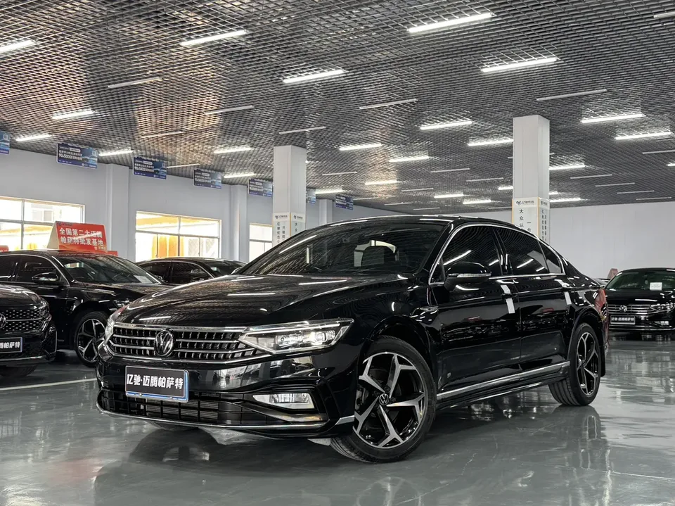 Volkswagen Magotan 2024