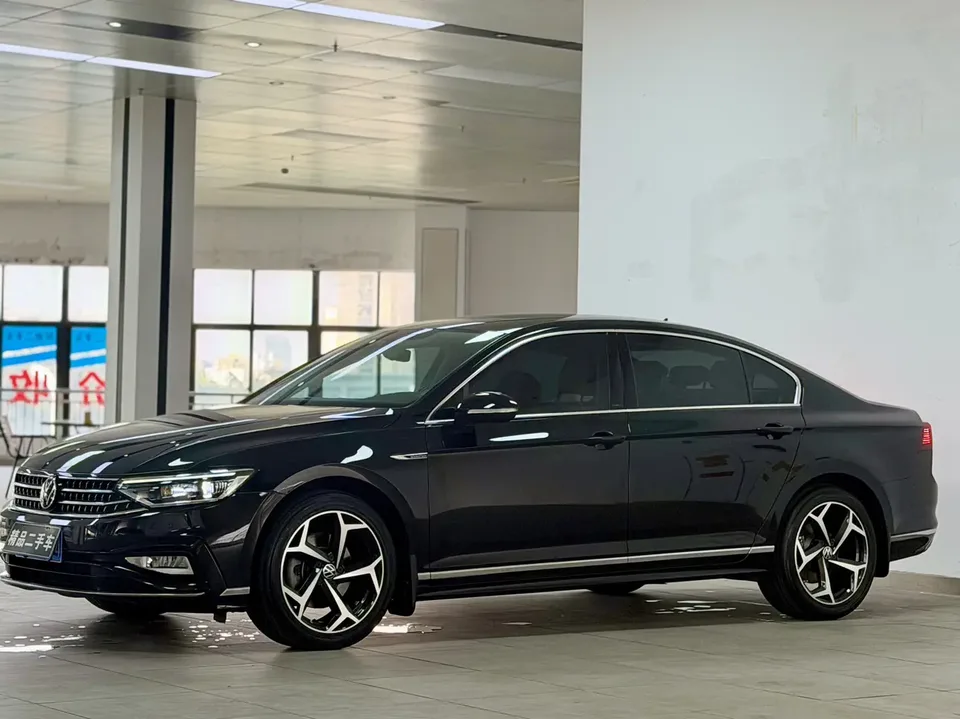 Volkswagen Magotan 2023