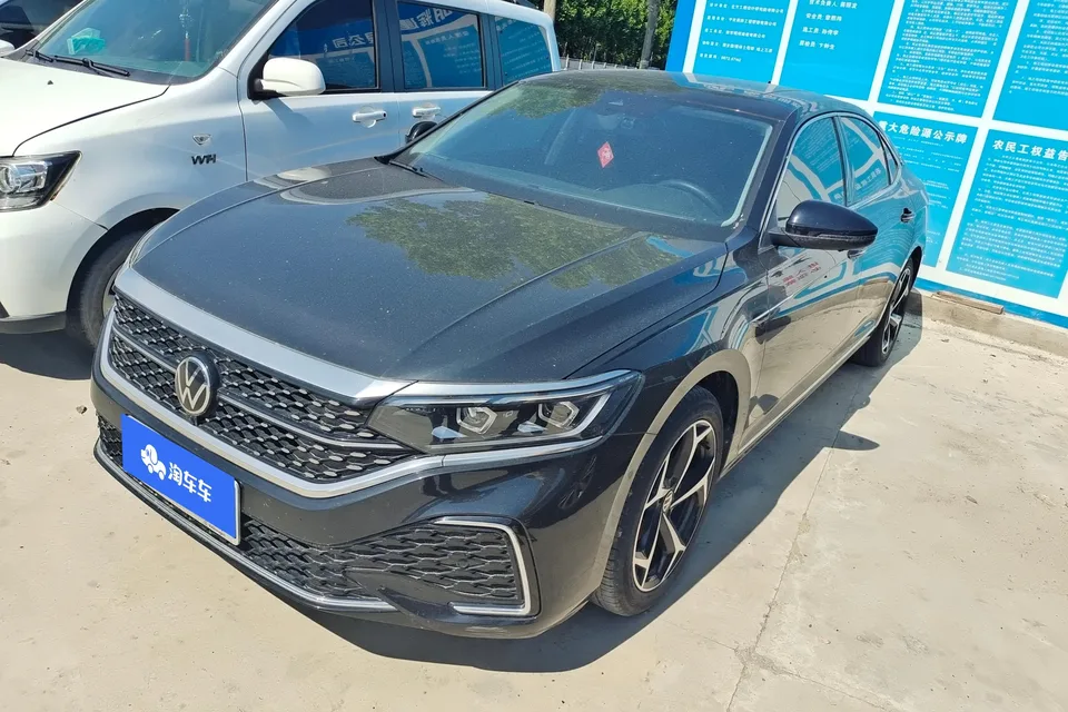 Volkswagen Passat 2024