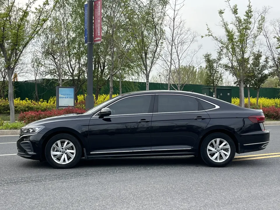 Volkswagen Passat Passat 2022 280TSI Business Edition 2022 — thumbnail 4