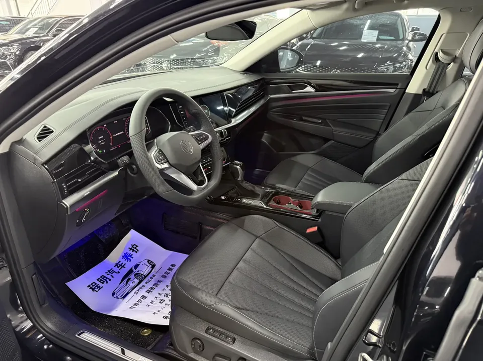 Volkswagen Passat Passat 2025 Outstanding Model 380TSI Dragon Glory Edition 2025 — миниатюра 5