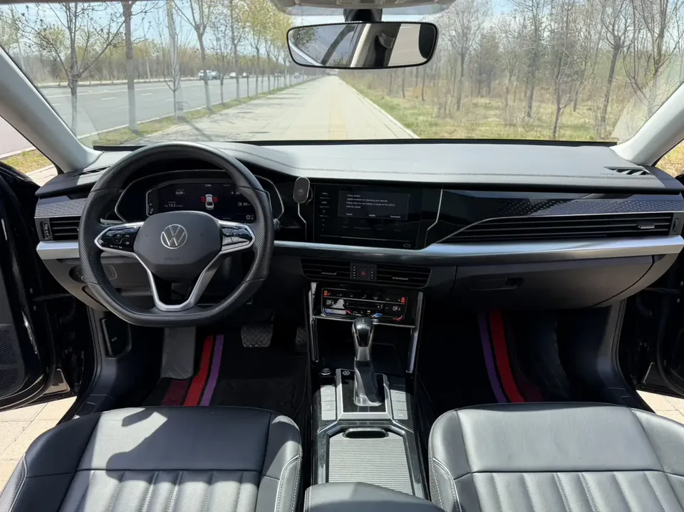 Volkswagen Passat facelift 280TSI Star Elite Edition 2023 — миниатюра 5