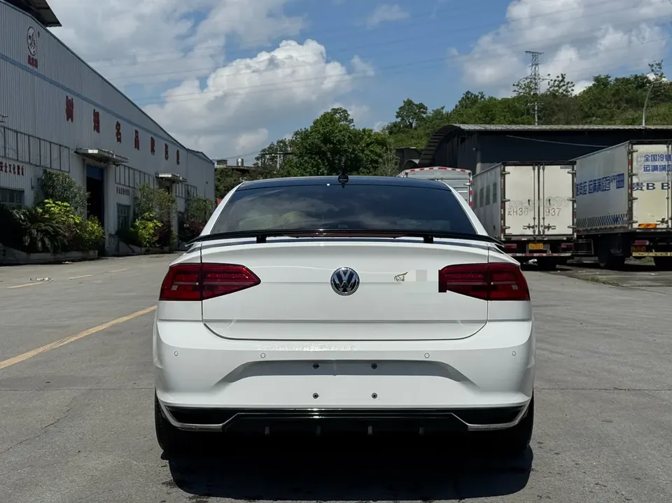 Volkswagen Lamando Lingdu 2021 280TSI DSG Deluxe Phantom Edition 2022 — миниатюра 5