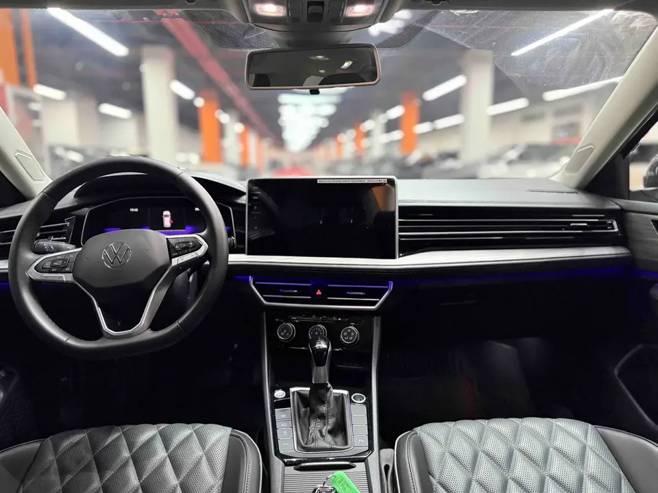 Volkswagen Sagitar 2025 Sagitar 300TSI DSG Beyond Edition 2025 — миниатюра 3