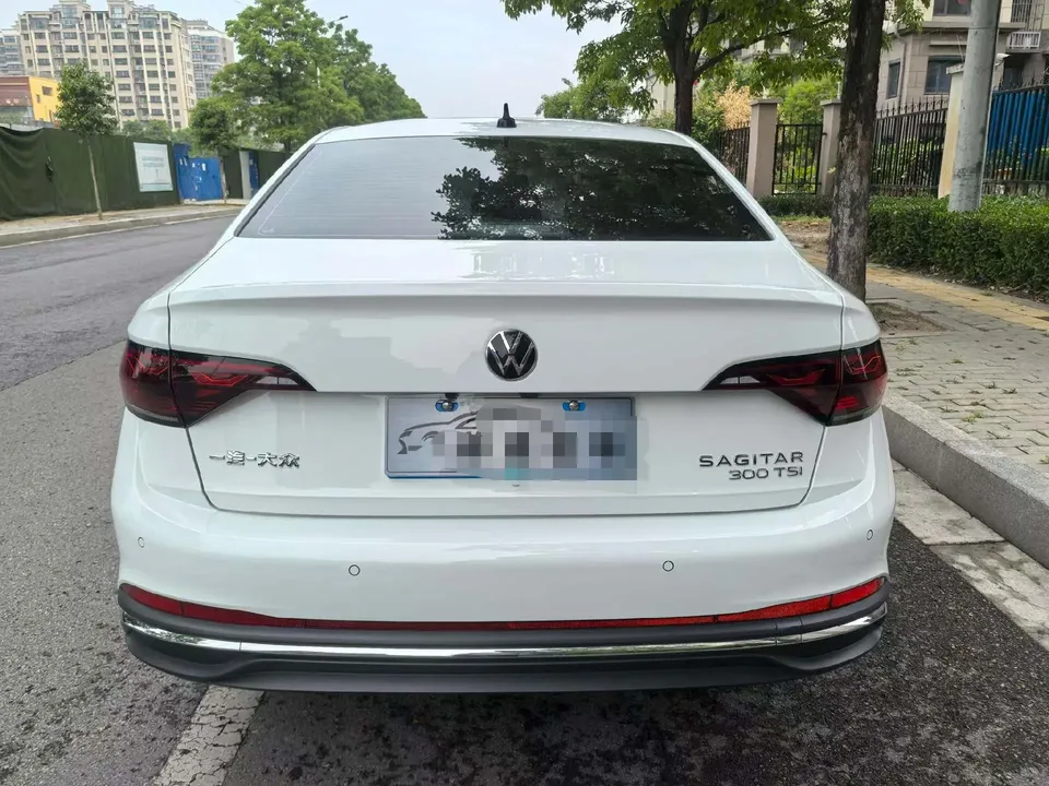Volkswagen Sagitar Sagitar facelift 300TSI DSG Beyond Edition 2025 — миниатюра 2