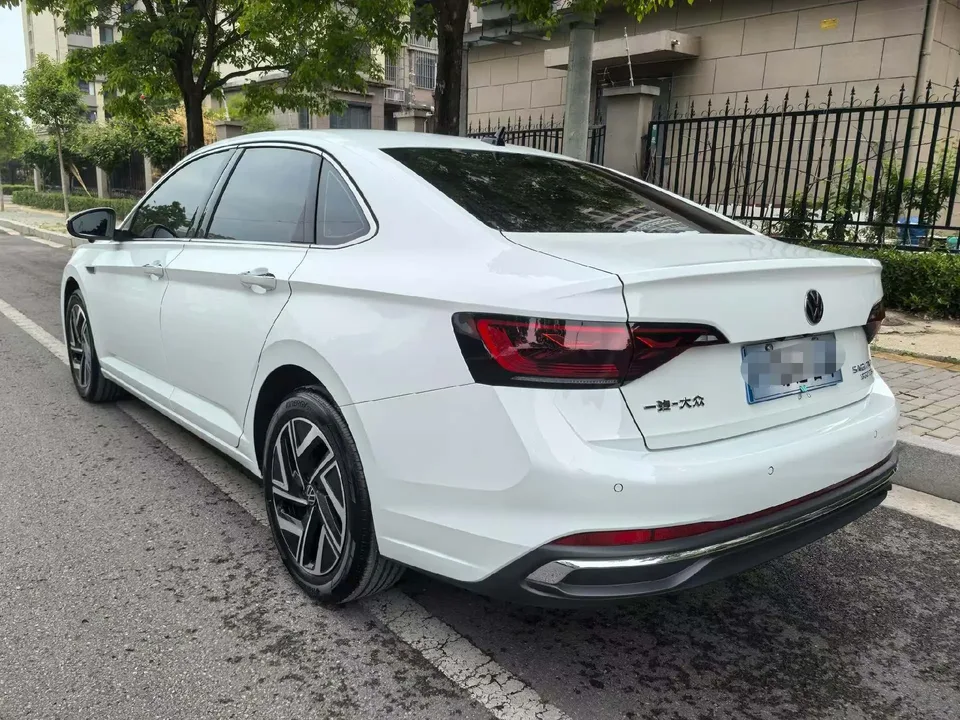 Volkswagen Sagitar Sagitar facelift 300TSI DSG Beyond Edition 2025 — миниатюра 4