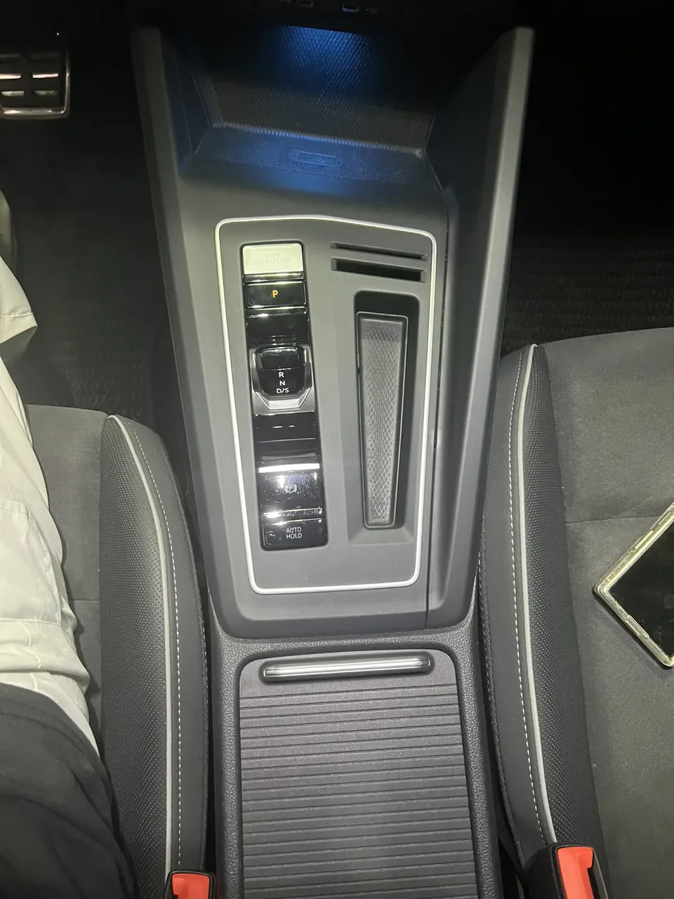 Volkswagen Golf Golf 2021 280TSI DSG R-Line 2022 — миниатюра 4
