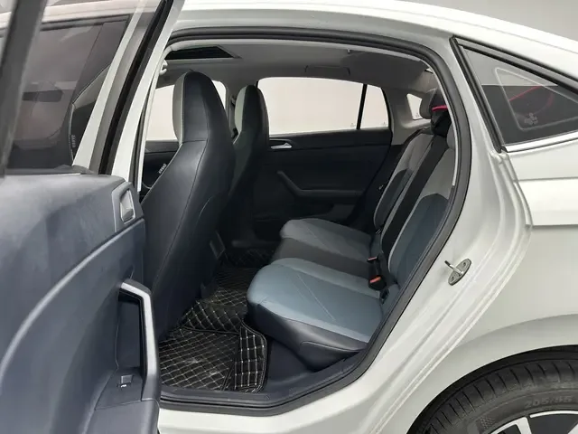 Volkswagen Lavida New 1.5L Automatic New Edition 2024 — миниатюра 4