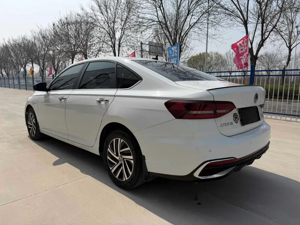 Volkswagen Lavida Lavida 2023 280TSI DSG Starry Sky Edition 2023 — thumbnail 2