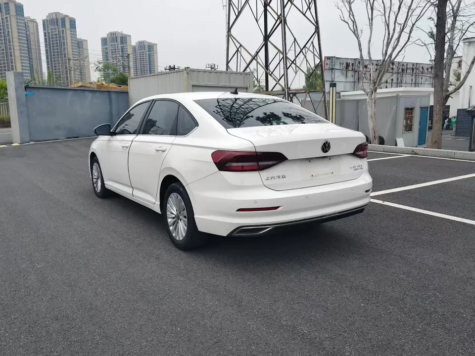 Volkswagen Lavida Lavida 2021 280TSI DSG Comfort Edition 2022 — миниатюра 4