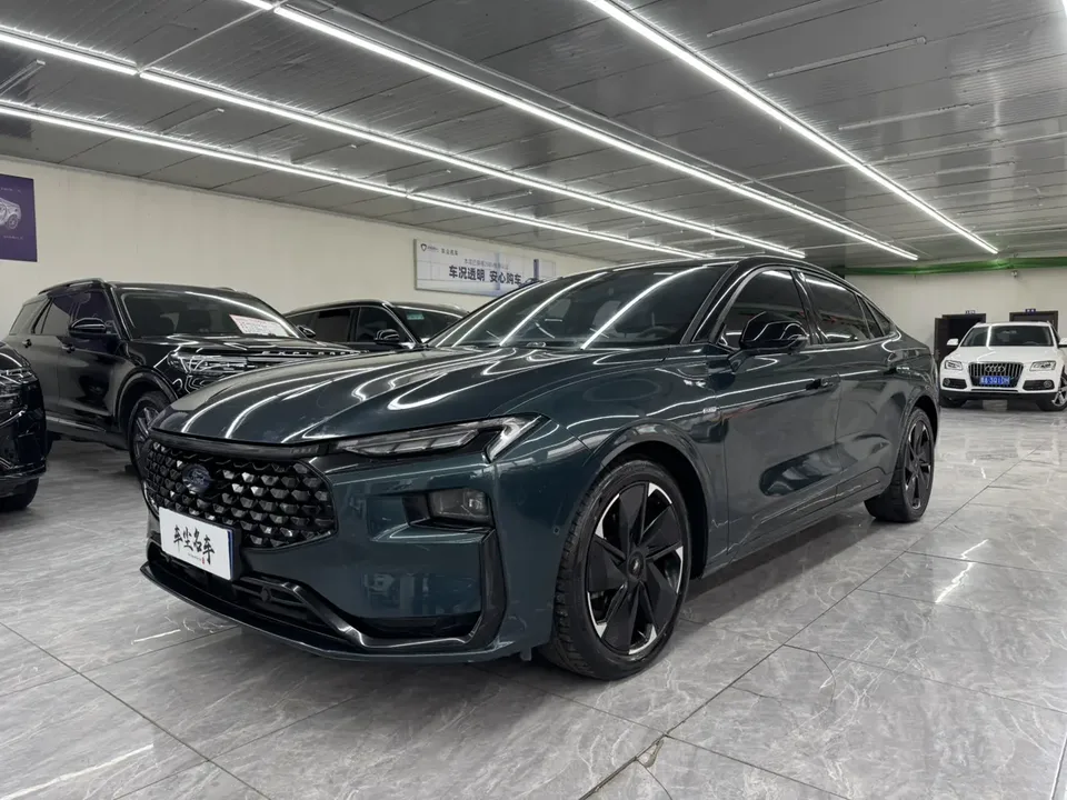 Ford Mondeo 2023