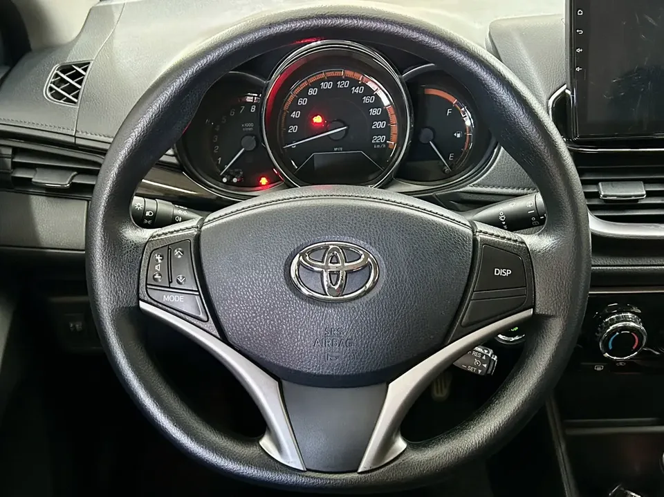 Toyota Yaris L YARiS L Zhixuan 2022 Zhixuan X 1.5L CVT leading PLUS version 2023 — миниатюра 4
