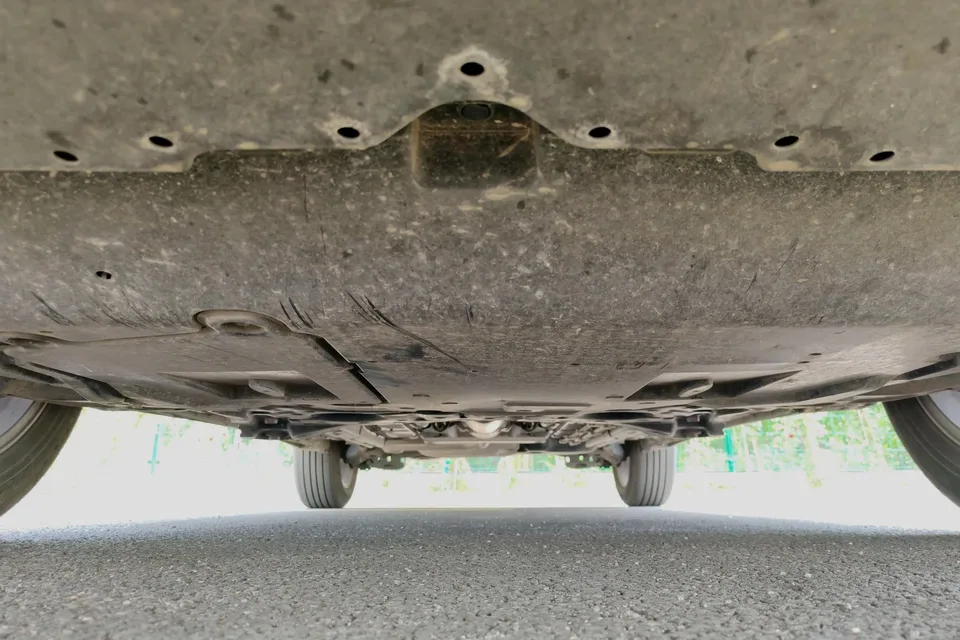 Toyota CorollaCross 2.0L Elite Edition 2023 — миниатюра 3