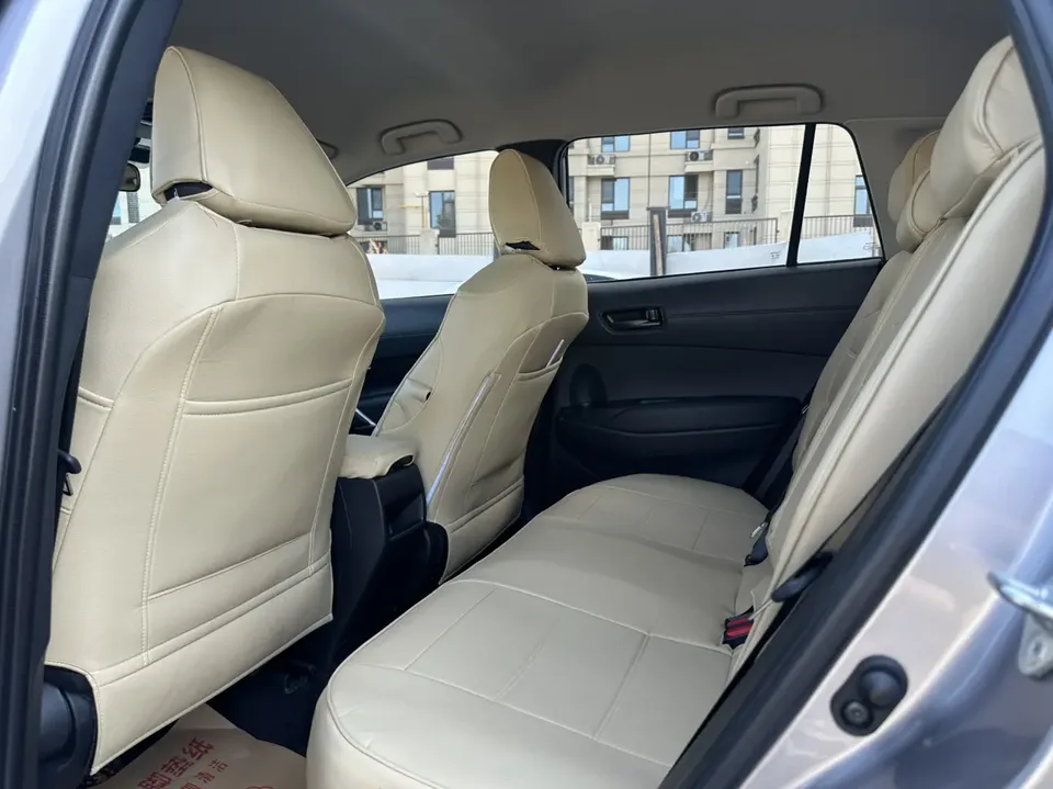 Toyota CorollaCross 2.0L CVT Ultimate Edition 2024 — миниатюра 3