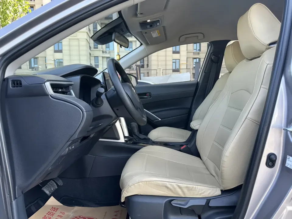 Toyota CorollaCross 2.0L CVT Ultimate Edition 2024 — миниатюра 5