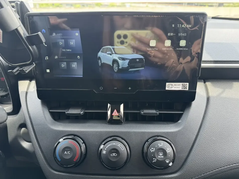 Toyota CorollaCross 2.0L CVT Ultimate Edition 2024 — миниатюра 4