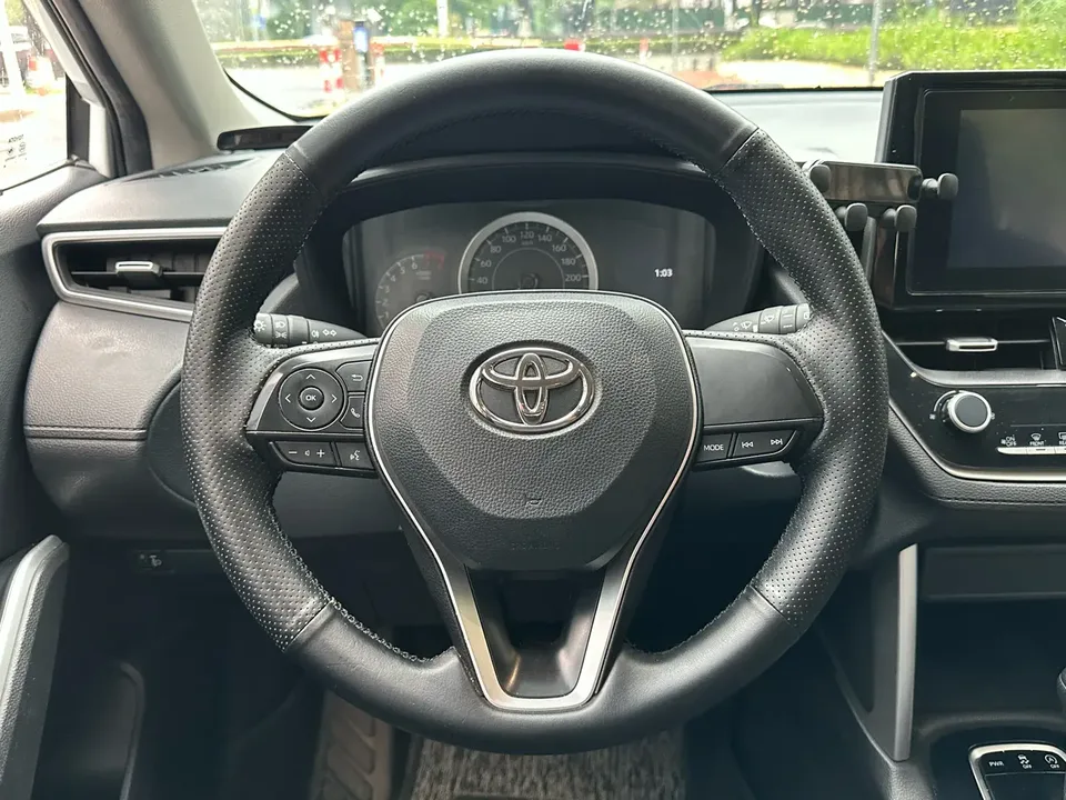Toyota Frontlander 2.0L CVT Elite Edition 2022 — миниатюра 5