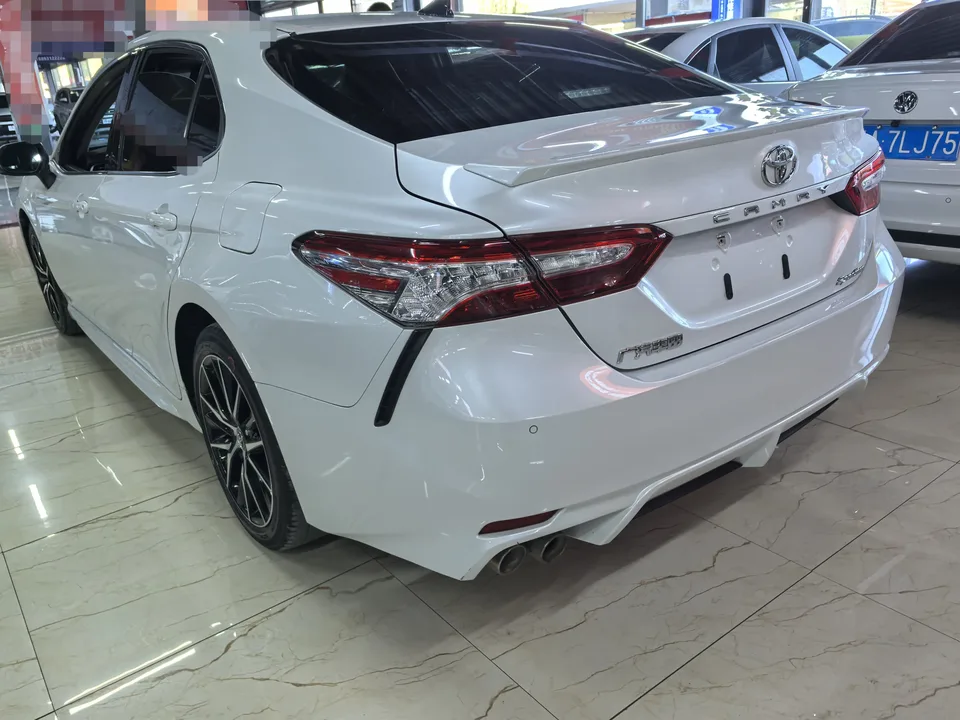 Toyota Camry 2.0S Cavalier Edition 2022 — миниатюра 3