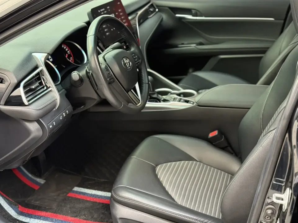 Toyota Camry 2.0GVP Leading Edition 2024 — миниатюра 5