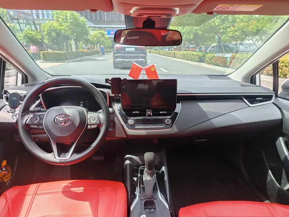 Toyota Levin Levin Hybrid 1.8L Knight Edition 2025 — миниатюра 2