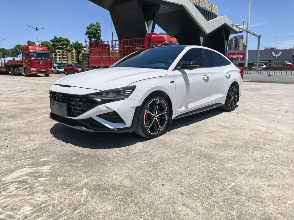 Hyundai Lafesta 2023