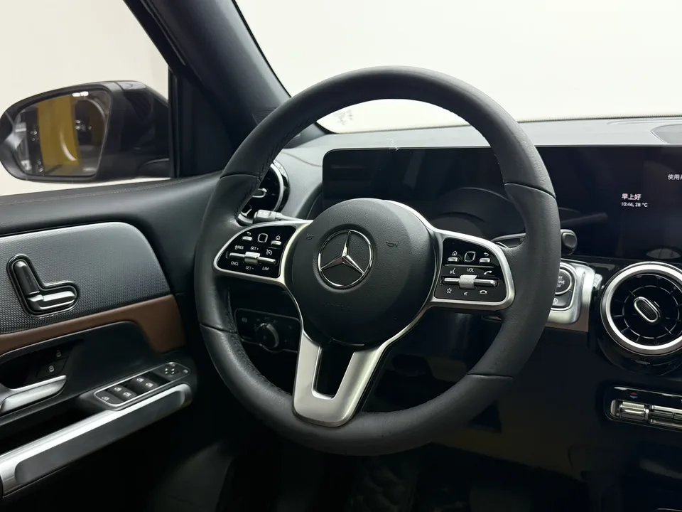 Mercedes-Benz GLB-Class Mercedes-Benz GLB 2023 GLB 200 Dynamic 2023 — миниатюра 4