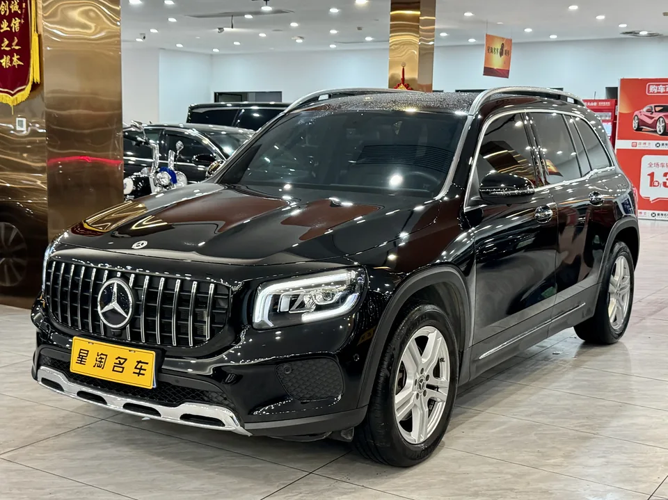 Mercedes-Benz GLB-Class 2023