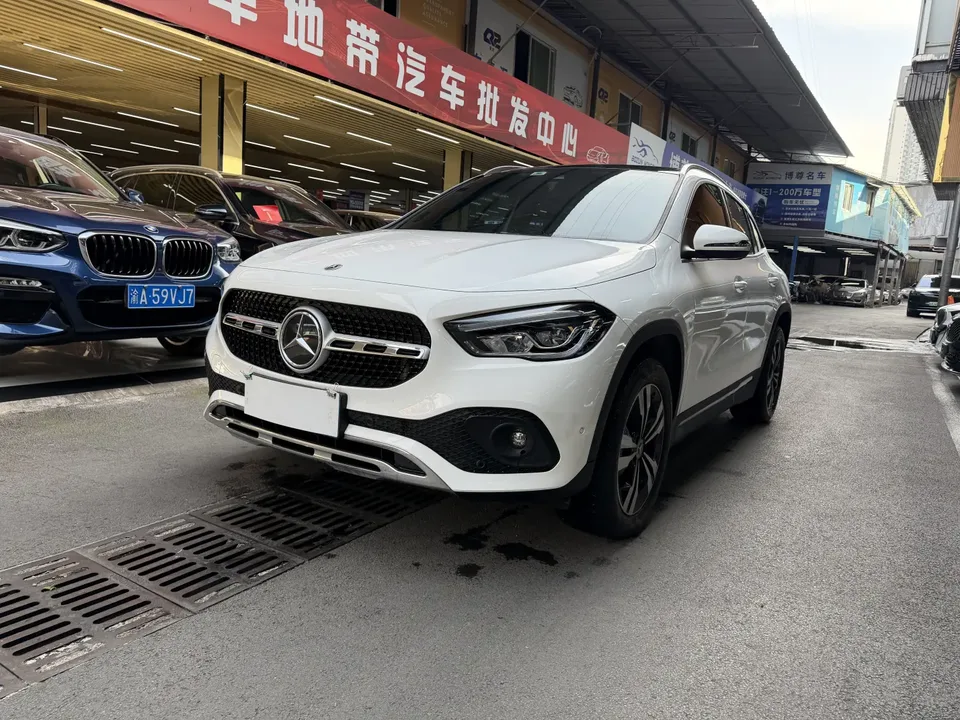 Mercedes-Benz GLA 2022