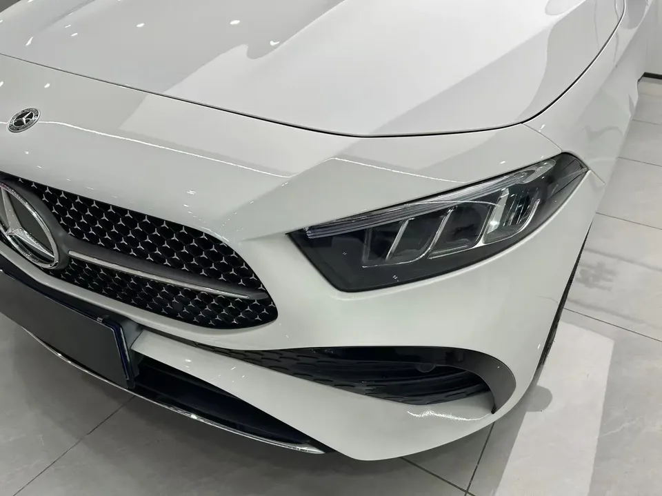 Mercedes-Benz Mercedes Benz A Class Mercedes-Benz A-Class 2023 A 200 L Sports Sedan Fashion Edition 2024 — миниатюра 3