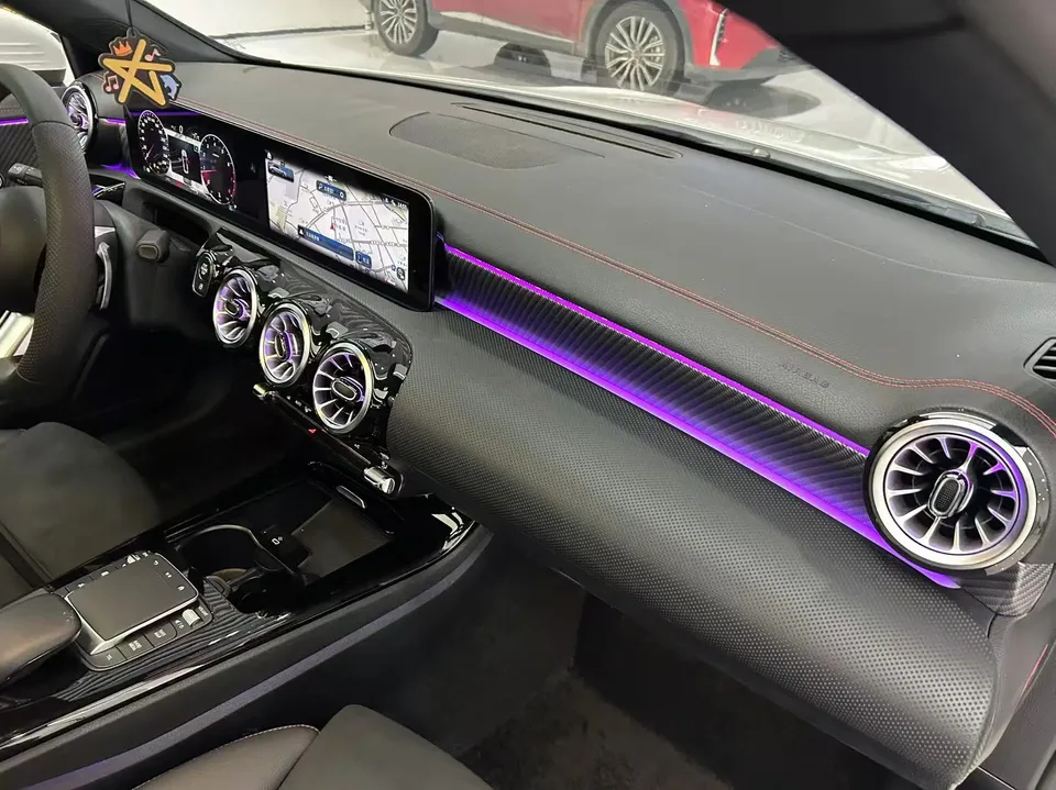 Mercedes-Benz Mercedes Benz A Class Mercedes-Benz A-Class 2023 A 200 L Sports Sedan Fashion Edition 2024 — миниатюра 5