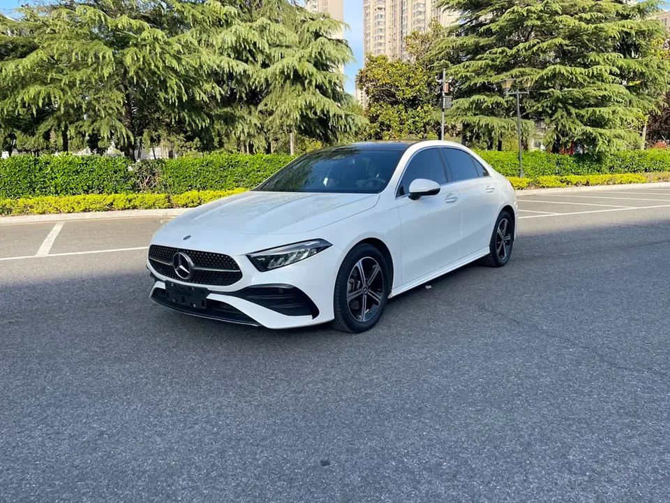 Mercedes-Benz Mercedes Benz A Class 2024