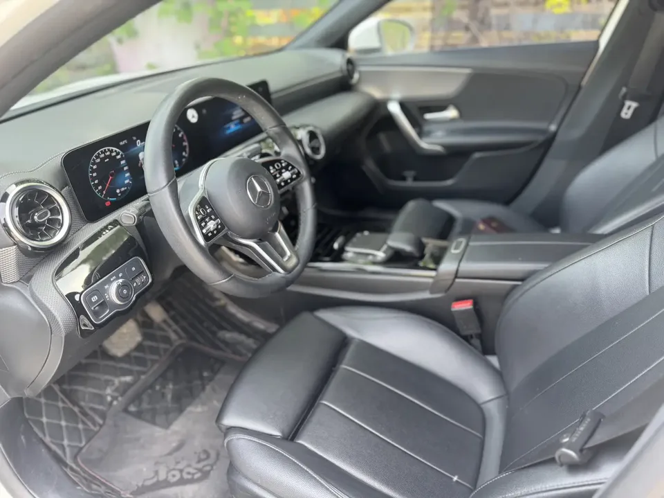 Mercedes-Benz Klasa A Mercedes Benz A Class 2022 Mercedes-Benz A-Class 2022 A 180 L Sports Sedan 2022 — thumbnail 4
