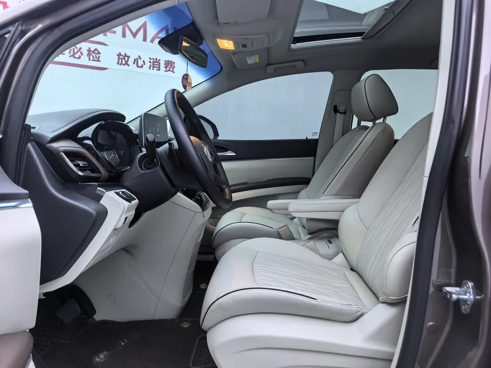 Buick GL8 Buick GL8 2022 Land Business Class 652T Luxury Edition 2022 — миниатюра 3