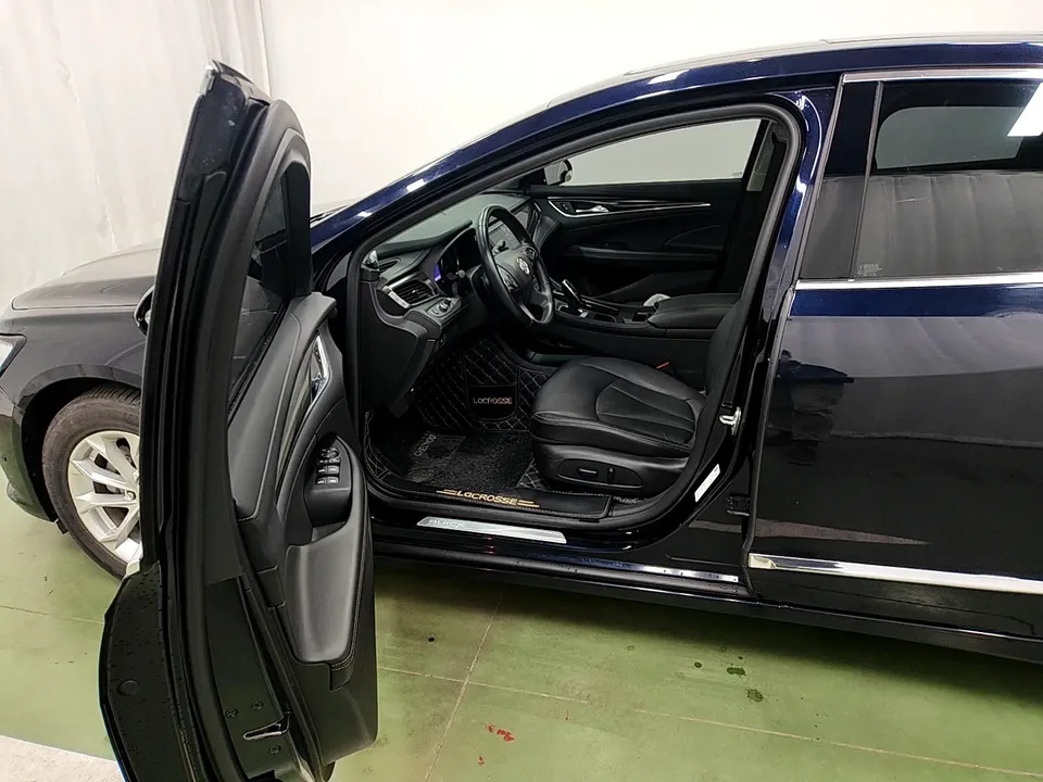 Buick LaCrosse LaCrosse 2022 552T Luxury 2022 — миниатюра 5