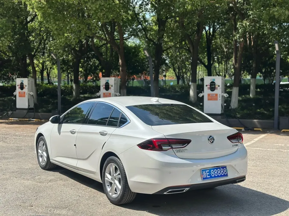 Buick Majesty Regal 2023 552T Smart Edition 2023 — миниатюра 2