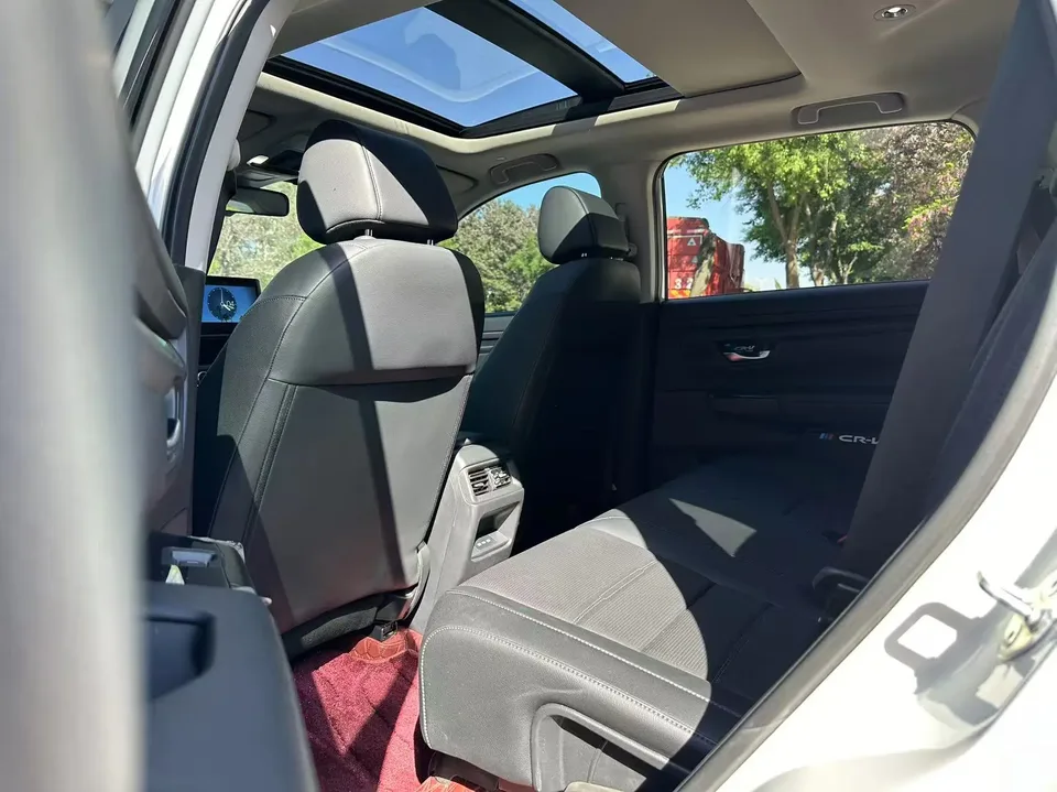 Honda CR-V Honda CR-V 2024 240TURBO CVT 2WD 5-seater version 2024 — миниатюра 3