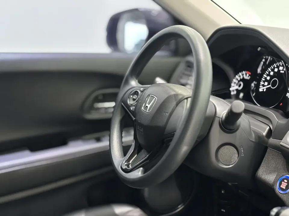 Honda VEZEL 2022 VIZI 1.5L CVT Phantom Night Pioneer Edition 2022 — миниатюра 4