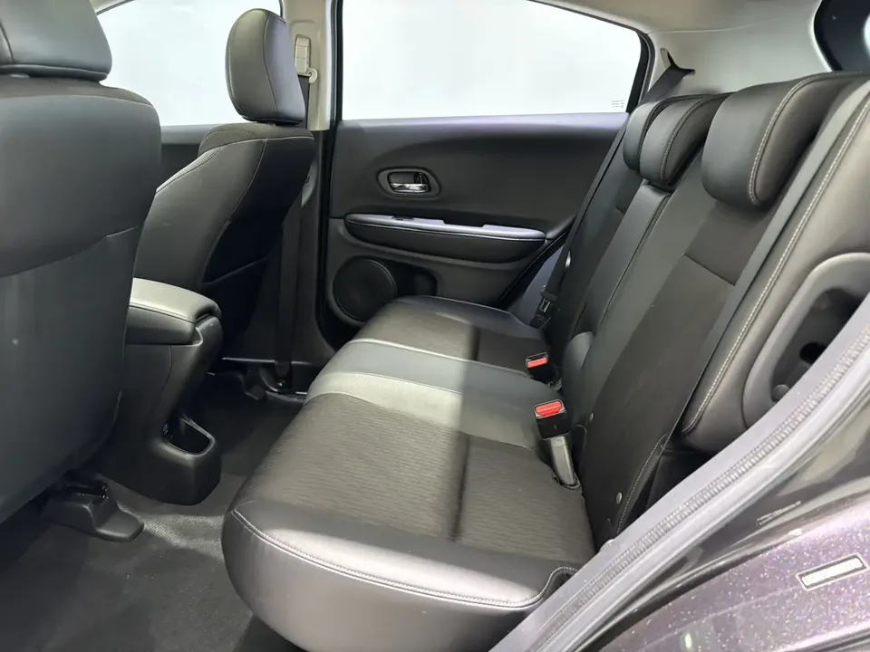 Honda VEZEL 2022 VIZI 1.5L CVT Phantom Night Pioneer Edition 2022 — миниатюра 5