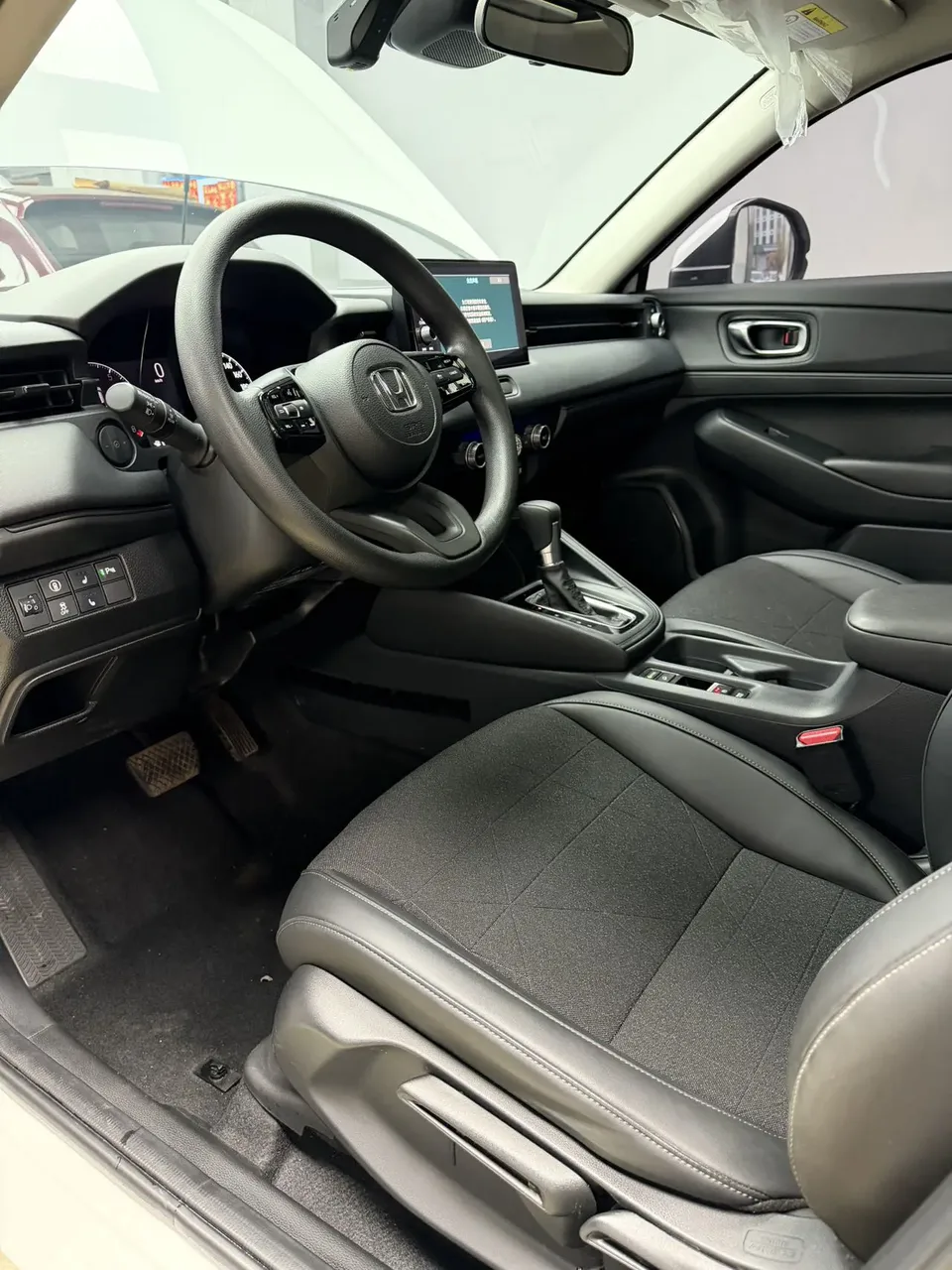 Honda VEZEL Binzhi 2023 Binzhi 2023 1.5L CVT Pioneer Edition 2022 — thumbnail 5