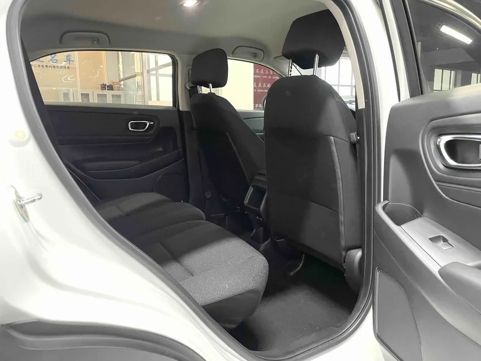 Honda VEZEL Binzhi 2023 1.5L CVT Elite Edition 2023 — thumbnail 5