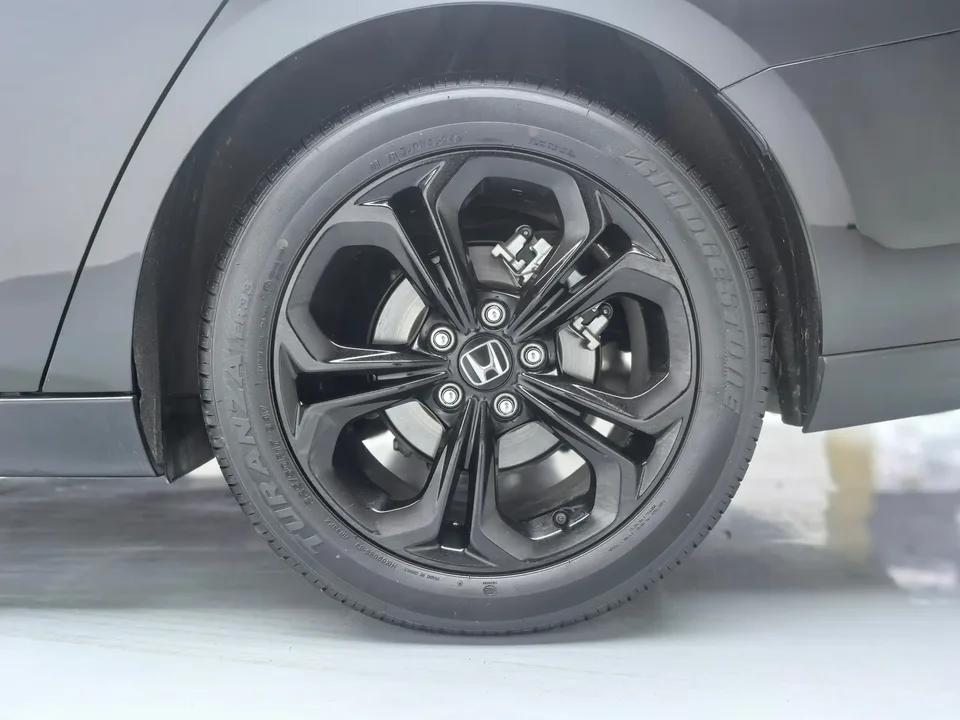 Honda Accord 2025