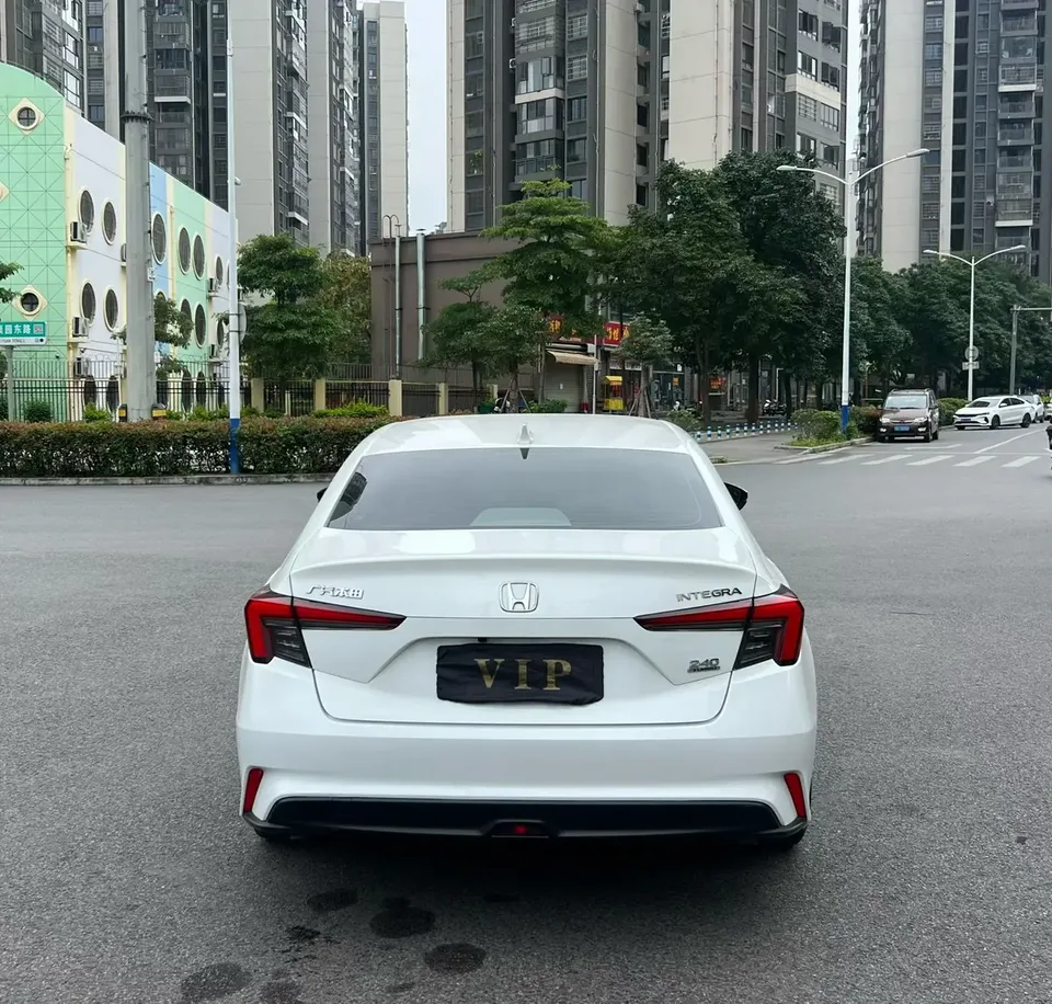 Honda Integra Stylish 2022 240TURBO CVT Technology Edition 2022 — миниатюра 2