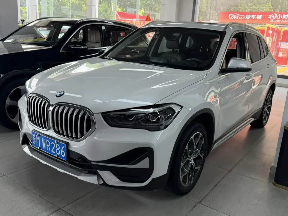 BMW X1 BMW X1 2022 sDrive20Li Exclusive Model 2022 — фото 1, купить с доставкой в Москву