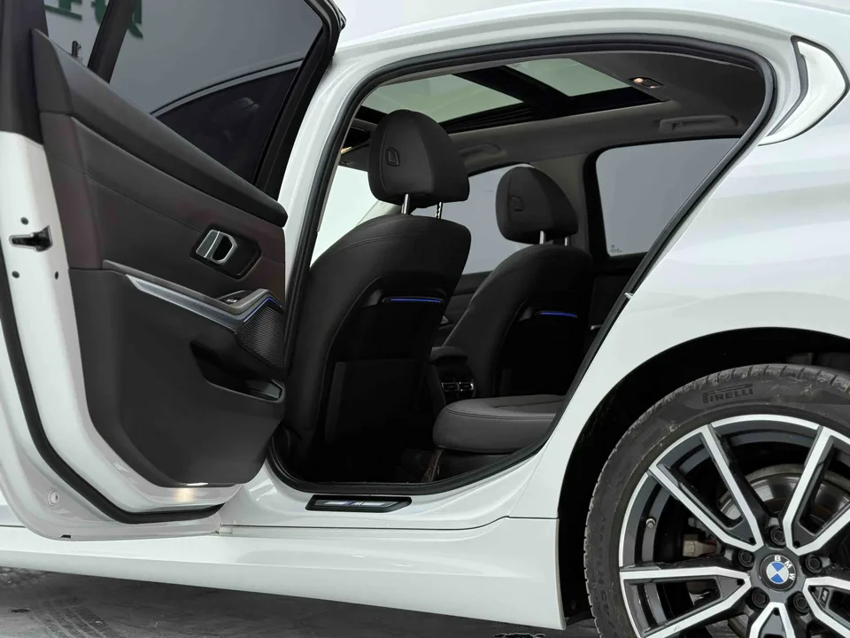 BMW 3 Series BMW 3 Series 2022 320Li M Sport Package 2022 — миниатюра 5