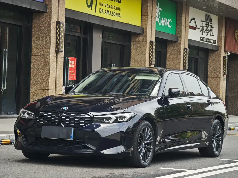 BMW 3 Series 2023
