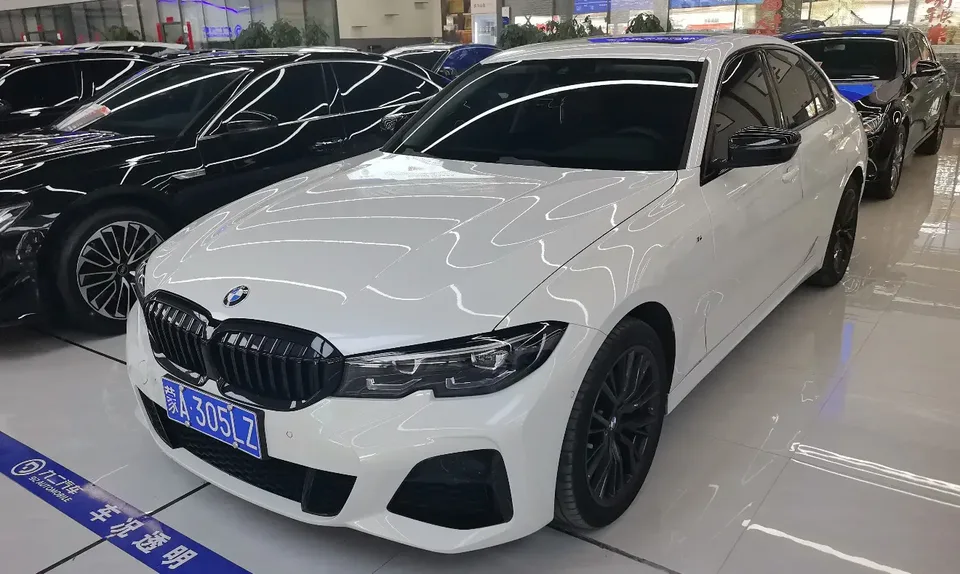 BMW 3 Series 2022
