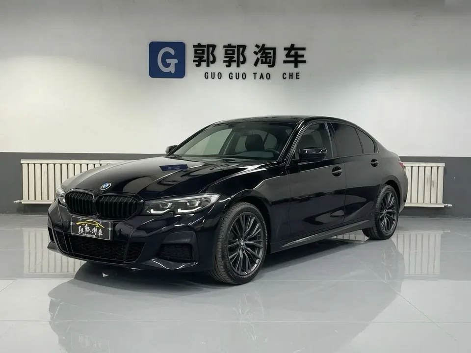 BMW 3 Series 2022