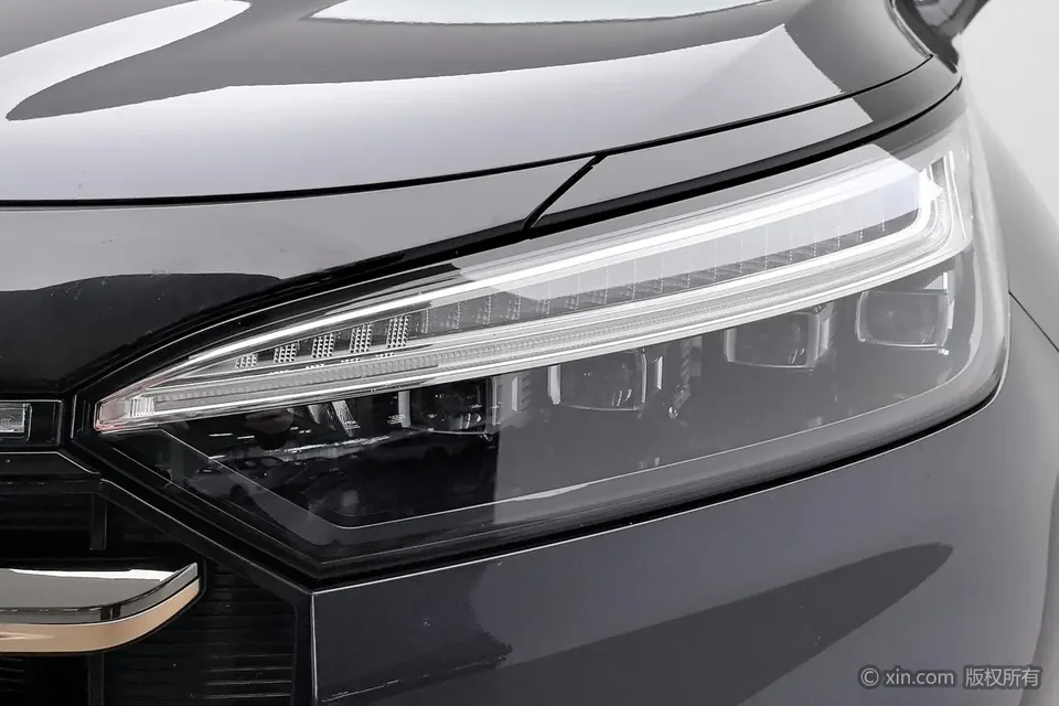 Exeed VX 2022