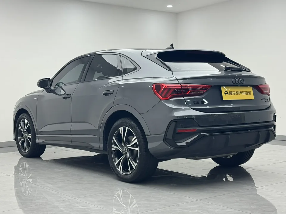 Audi Q3 SPORTBACK Audi Q3 Sportback 2022 40 TFSI Fashion Edition 2022 — миниатюра 2